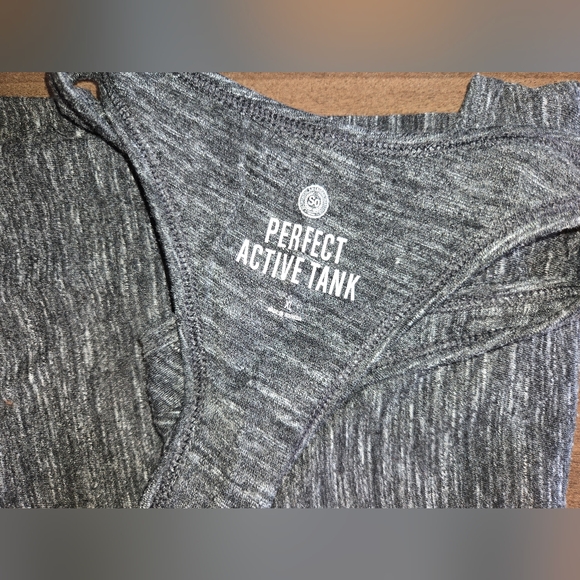 Bundle Of 3 - SO Perfect Active Tank - XL - Gray, Pink, & Green - Picture 7 of 9
